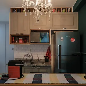 Apartamento Maravilhoso Studio Metro Republica/lg Arouch Ac/wf, São Paulo
